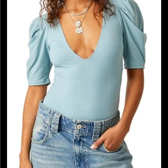 Free People Va Va Voop Bodysuit Medium Puff Sleeve Sky Blue NEW NWT - Picture 1 of 10